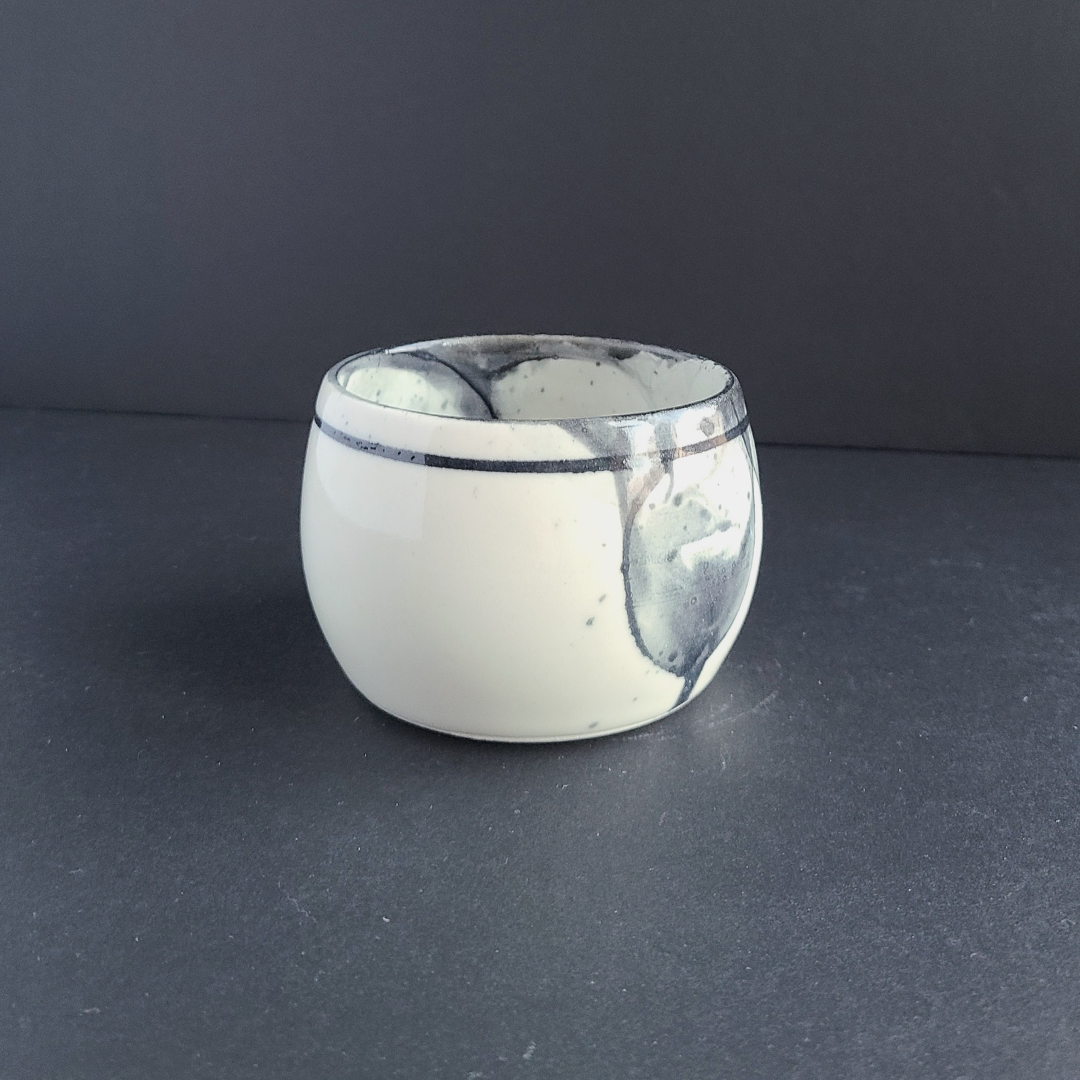 Black tea bowl