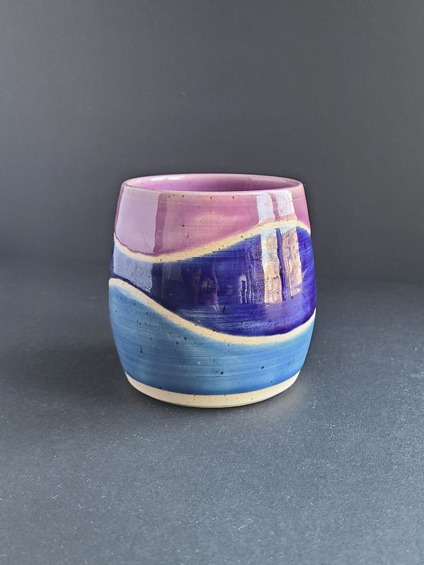 Gobelet bleu et violet
