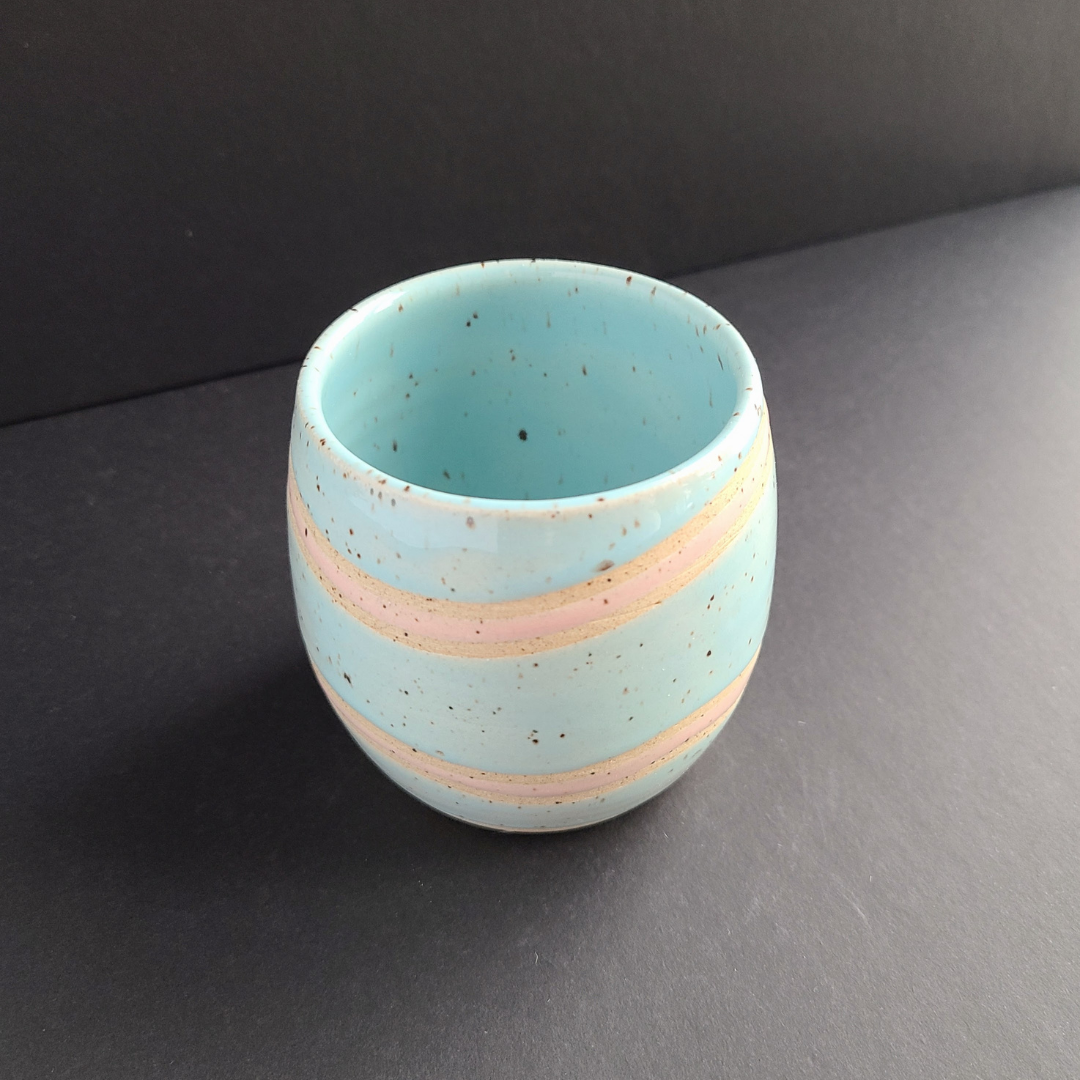 Gobelet bleu et rose