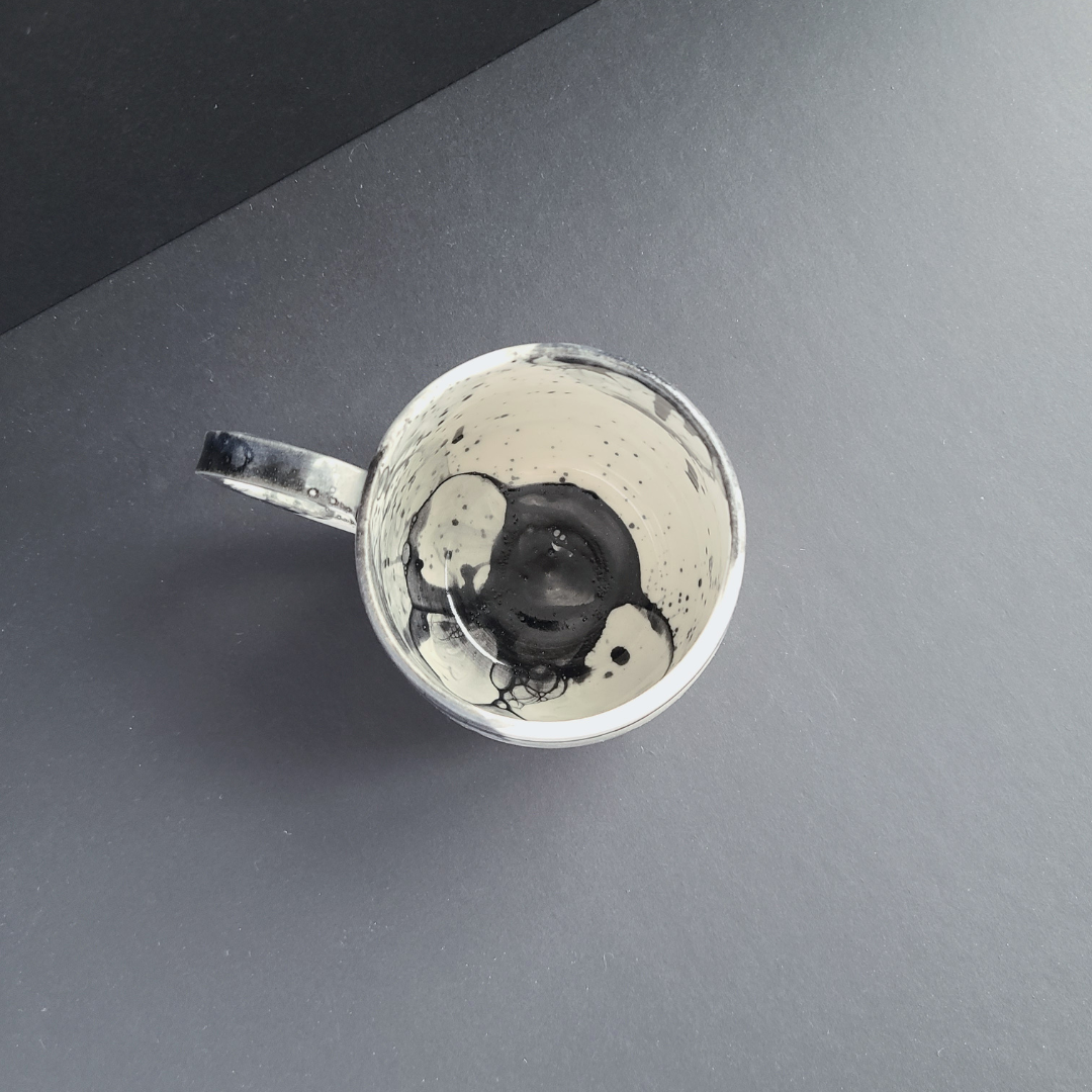 Tasse noire