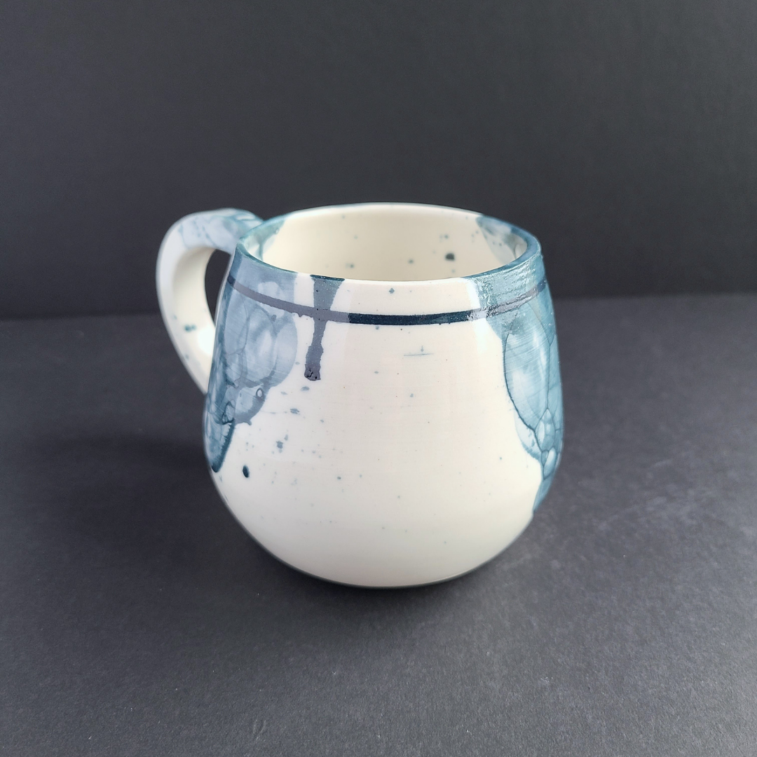 Tasse bleue