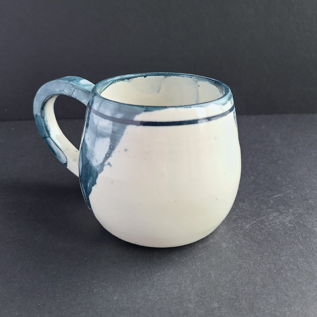 Blue mug