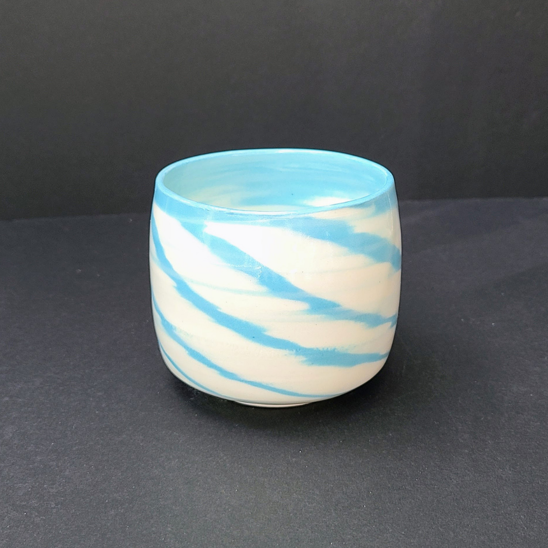 Tasse marbrée bleu