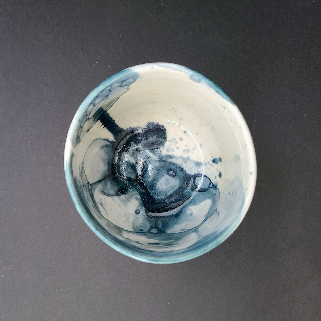 Tasse bleue