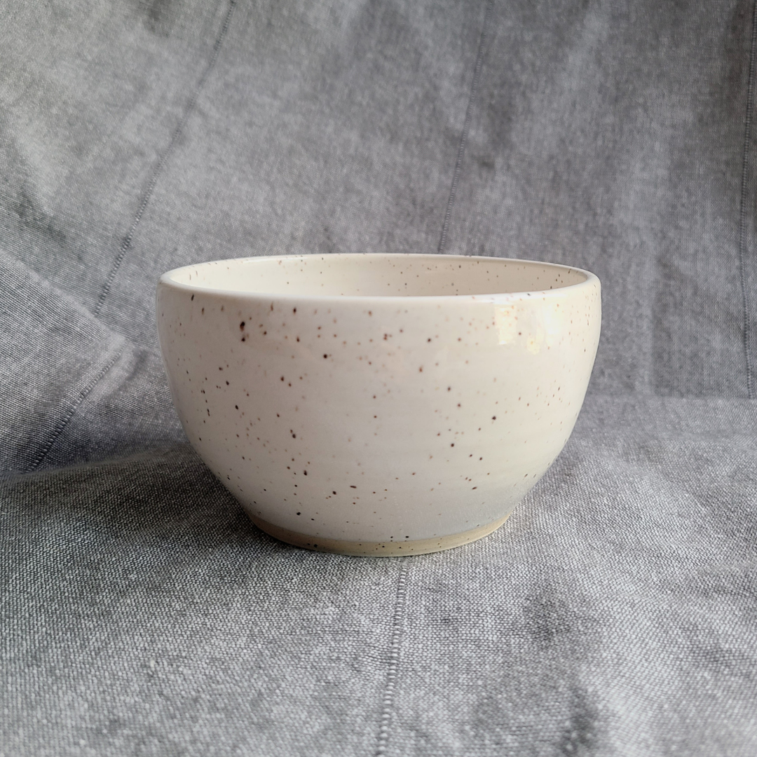 White speckled breakfast bowl