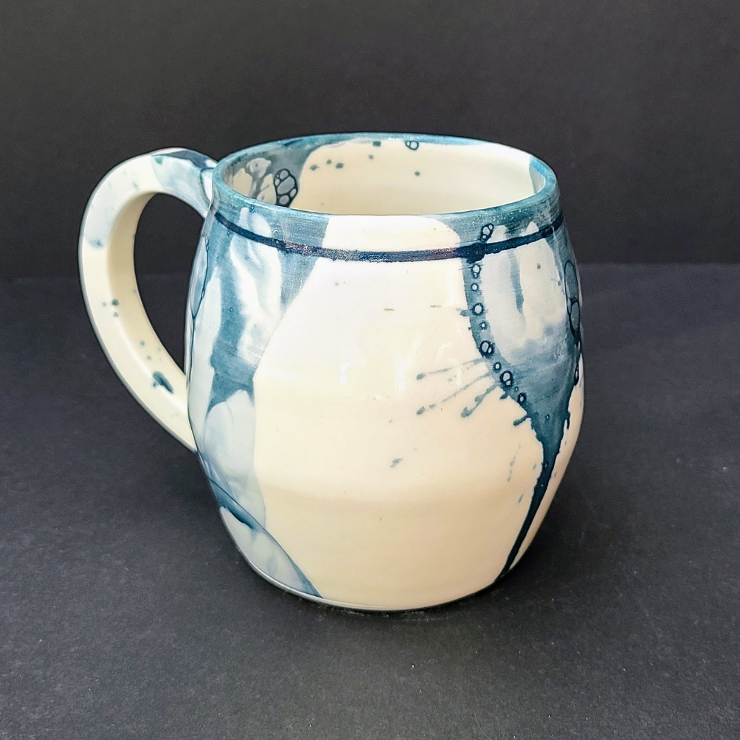 Blue mug